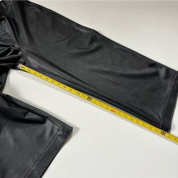 Spanx Leather-like Culottes Small - Picture 4 of 12